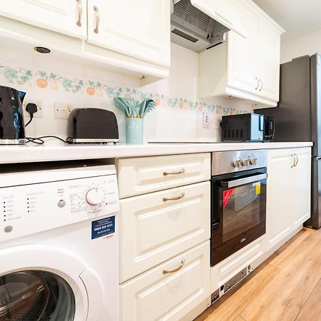 Bright And Spacious Flat With Free Parking Londýn Exteriér fotografie